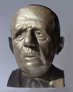 Sculpture du G&eacute;n&eacute;ral De Gaulle