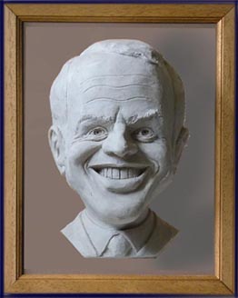 Statue Macron encadr&eacute;