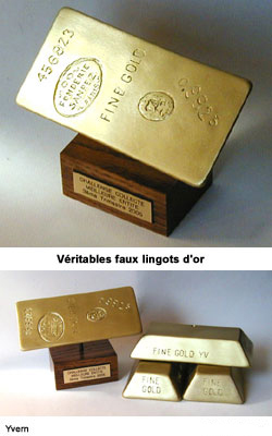 Reproduction de Lingot d'Or mont&eacute;s sur socle en bois verni